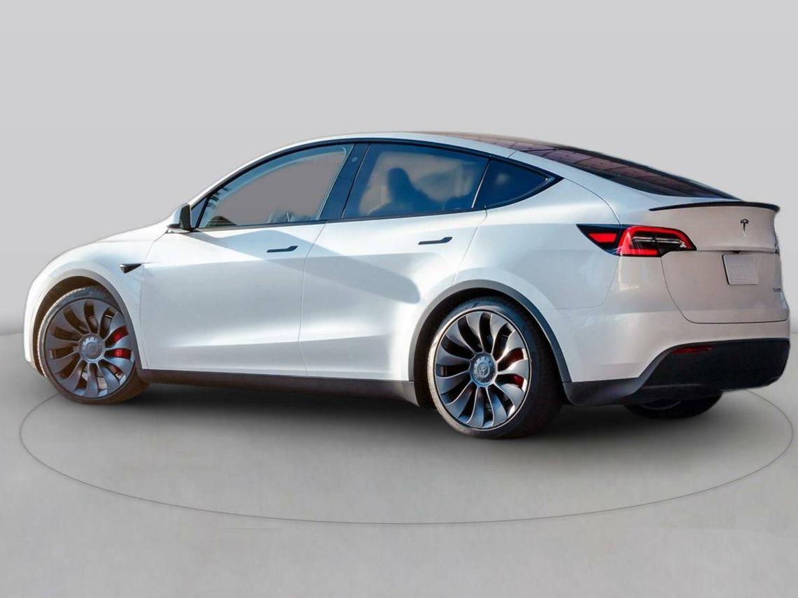 TESLA MODEL Y 2024 7SAYGDEF2RA286824 image